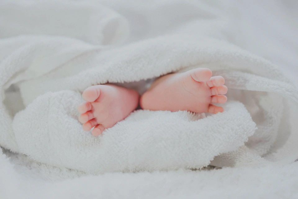 Newborn baby feet